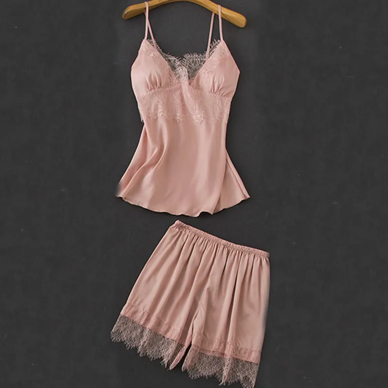 2PCS Sleepwear Sexy Satin Lace Patchwork Bathrobe Casual Strap Top&Shorts Female Pajamas Suit Intimate Lingerie Home Clothes
2PCS Sleepwear Sexy Satin Lace Patchwork Bathrobe Casual Strap Top&Shorts Female Pajamas Suit Intimate Lingerie Home Clothes