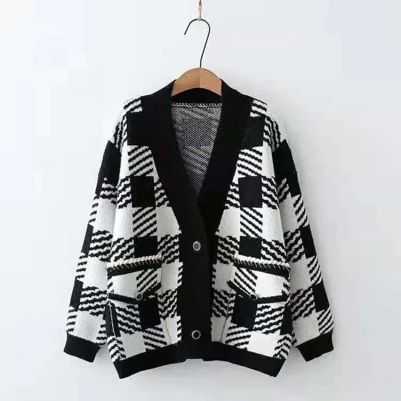 TBBMMHAN Loose Oversized Cardigans Women Winter Knitted Casual Sweater Long Sleeve Floral Cardigans 2021 Korean Fashion Style
TBBMMHAN Loose Oversized Cardigans Women Winter Knitted Casual Sweater Long Sleeve Floral Cardigans 2021 Korean Fashion Style