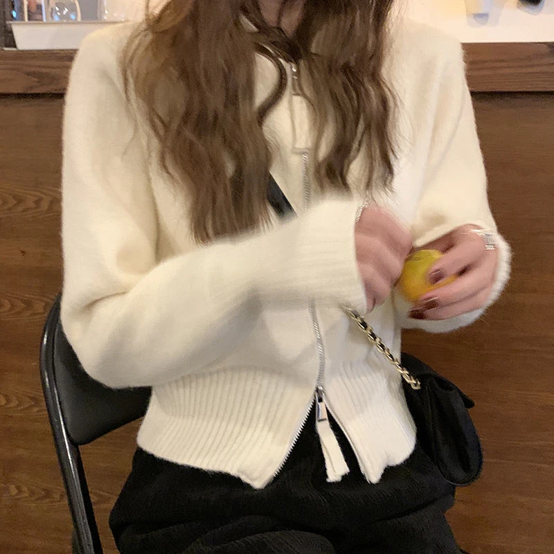 Autumn Double Opening Zipper Hooded Knitted Sweaters Women Korean Fashion Solid Color Loose And Thin Sweater Thin Short Tops 
Autumn Double Opening Zipper Hooded Knitted Sweaters Women Korean Fashion Solid Color Loose And Thin Sweater Thin Short Tops