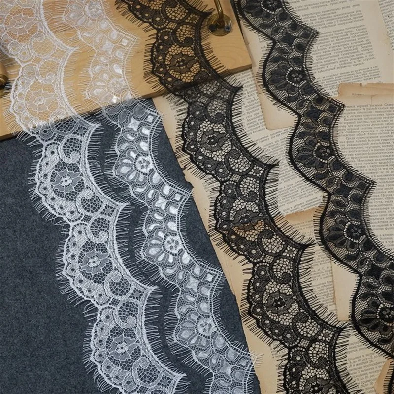 High Quality Eyelash Lace Fabric DIY Decorative Soft Off White Nylon Eyelash Lace Trim Veil Dress Fabric
High Quality Eyelash Lace Fabric DIY Decorative Soft Off White Nylon Eyelash Lace Trim Veil Dress Fabric