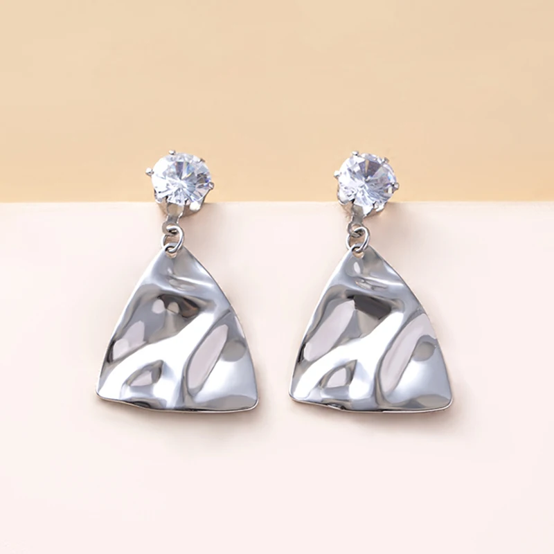 Fashion Hyperbole Statement Earrings Silver Color Twisted Triangle Round Water Drop Pendant Rhinestone Earrings For Women
Fashion Hyperbole Statement Earrings Silver Color Twisted Triangle Round Water Drop Pendant Rhinestone Earrings For Women