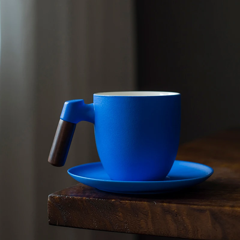 Handmade Ceramic Mugs With Handgrip Blue Red Ins Popular Coffee Cup Saucer Set 400CC Japan Simple Style
Handmade Ceramic Mugs With Handgrip Blue Red Ins Popular Coffee Cup Saucer Set 400CC Japan Simple Style