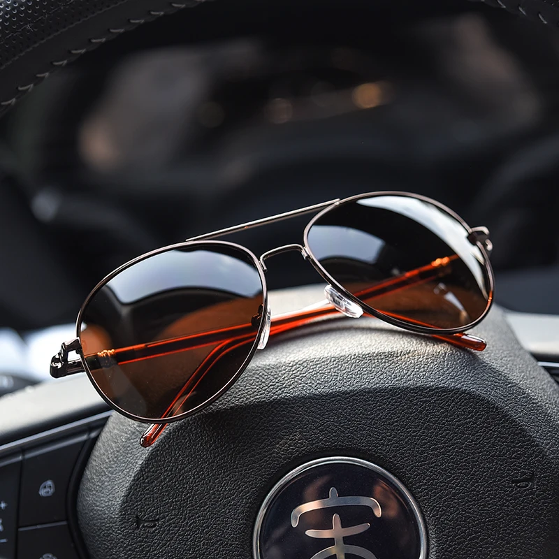 

Солнцезащитные очки-авиаторы мужские с пружинной дужкой, качественные поляризационные, в металлической оправе, для вождения, брендовые диз...