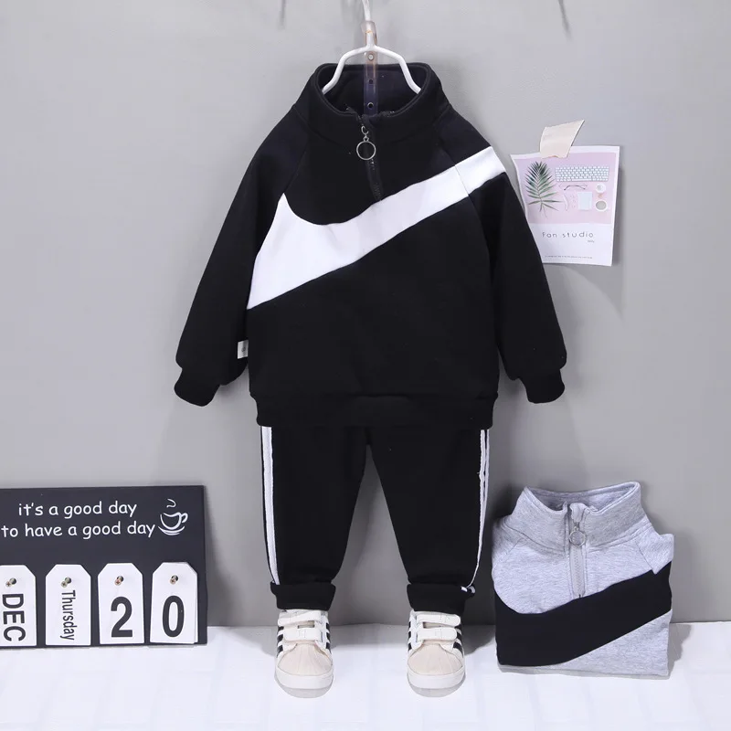New Hot Stitching Stand Collar Plus Velvet Thick 2Pcs Suit Winter Baby Boys Clothing Sets Sweater+Pants Fashion Baby Boy Clothes
New Hot Stitching Stand Collar Plus Velvet Thick 2Pcs Suit Winter Baby Boys Clothing Sets Sweater+Pants Fashion Baby Boy Clothes