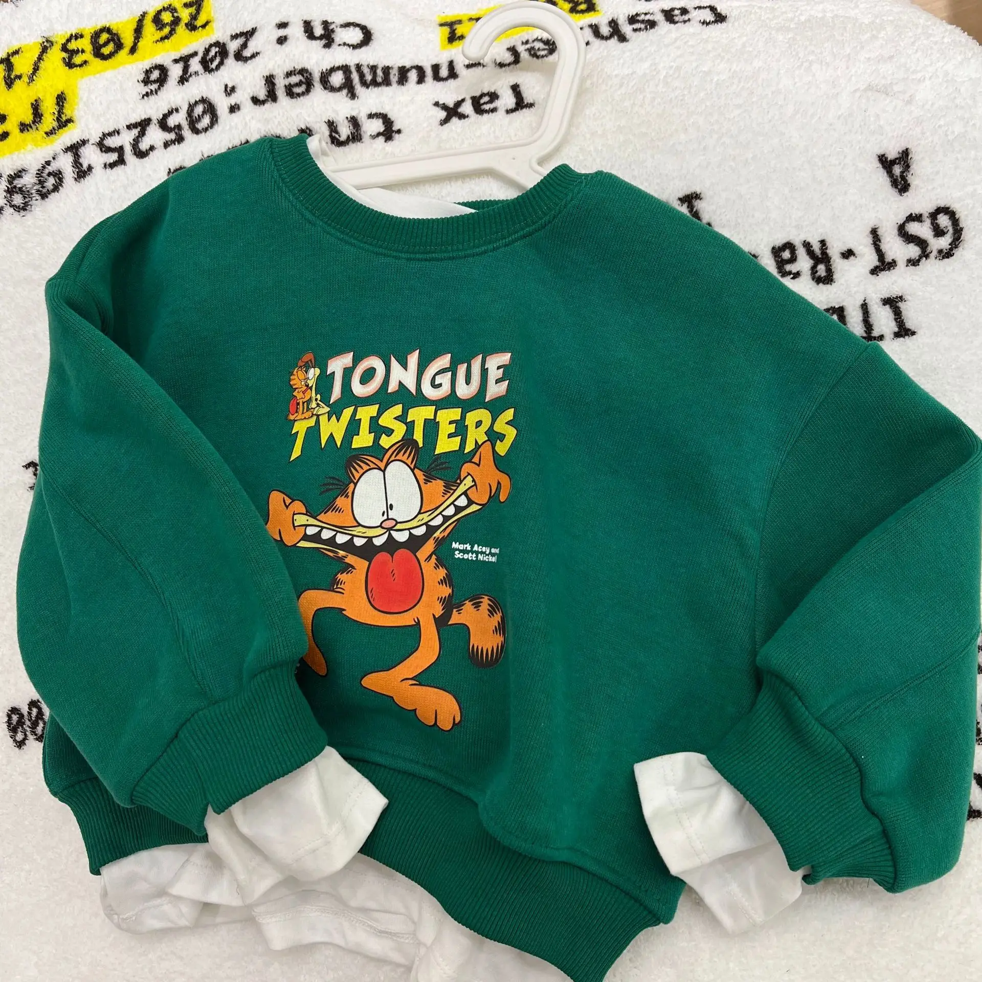 Children's Sweatshirt Baby Boys and Girls Fake Two Pieces T Shirt Winter 2022 New Toddler Letter Pullovers T Shirt Kids Top Tees
Children's Sweatshirt Baby Boys and Girls Fake Two Pieces T Shirt Winter 2022 New Toddler Letter Pullovers T Shirt Kids Top Tees