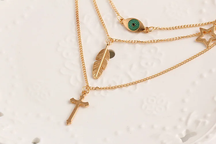 20th century fashionable women's necklace multi-layer Necklace Gold Cross Necklace
20th century fashionable women's necklace multi-layer Necklace Gold Cross Necklace