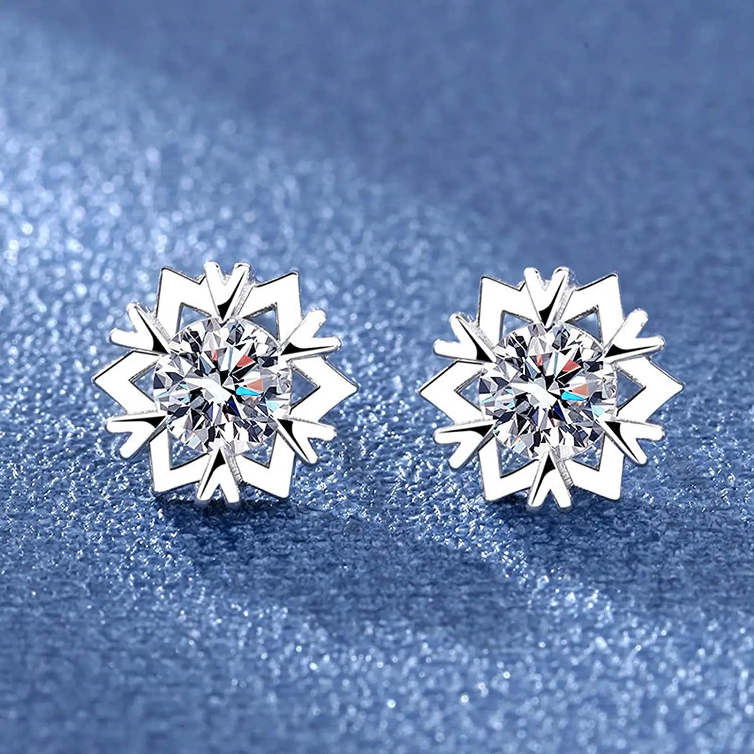 

Silver Snowflake Diamond Stud Earrings,Cubic Zirconia Hypoallergenic Jewellery Gifts Studded Ear Jewelry for Women Girls