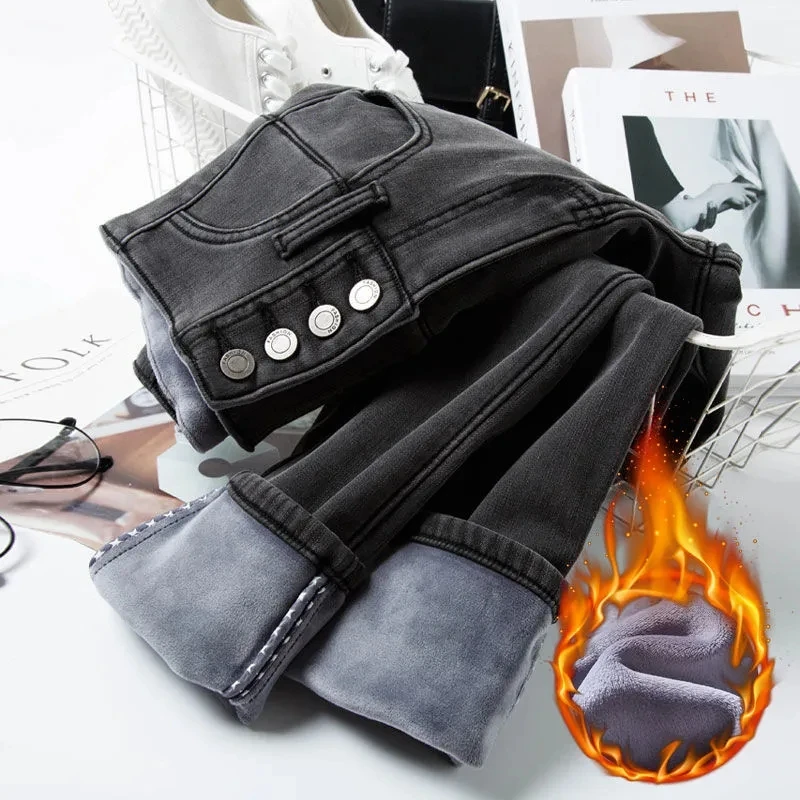 Thicken Plus Velvet Vintage Jeans Smoky Gray Buttons High Waist Pencil Pants Warm Winter Leggings Casual Denim Straight Pants
Thicken Plus Velvet Vintage Jeans Smoky Gray Buttons High Waist Pencil Pants Warm Winter Leggings Casual Denim Straight Pants