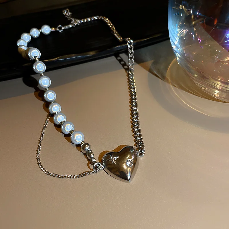 2021 Retro Fashion Love Heart Pearl Necklace Hip Hop Trend Necklace Chain Bead Chain Necklace For Women Girls Party Jewelry
2021 Retro Fashion Love Heart Pearl Necklace Hip Hop Trend Necklace Chain Bead Chain Necklace For Women Girls Party Jewelry