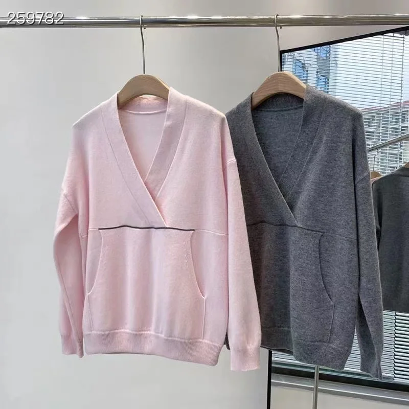 High Quality Runway Design Sweater Women 2022 Spring Knitted Cashmere Pullover Solid Femme V-Neck Beading Sweater
High Quality Runway Design Sweater Women 2022 Spring Knitted Cashmere Pullover Solid Femme V-Neck Beading Sweater