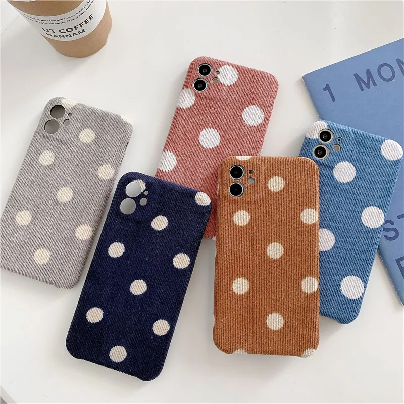 Fashion Corduroy fabric Phone Case For 12 11 Pro max 7 8 plus X XR XS Max SE 2020 Soft Back Cover Cute Wave point Case Funda
Fashion Corduroy fabric Phone Case For 12 11 Pro max 7 8 plus X XR XS Max SE 2020 Soft Back Cover Cute Wave point Case Funda