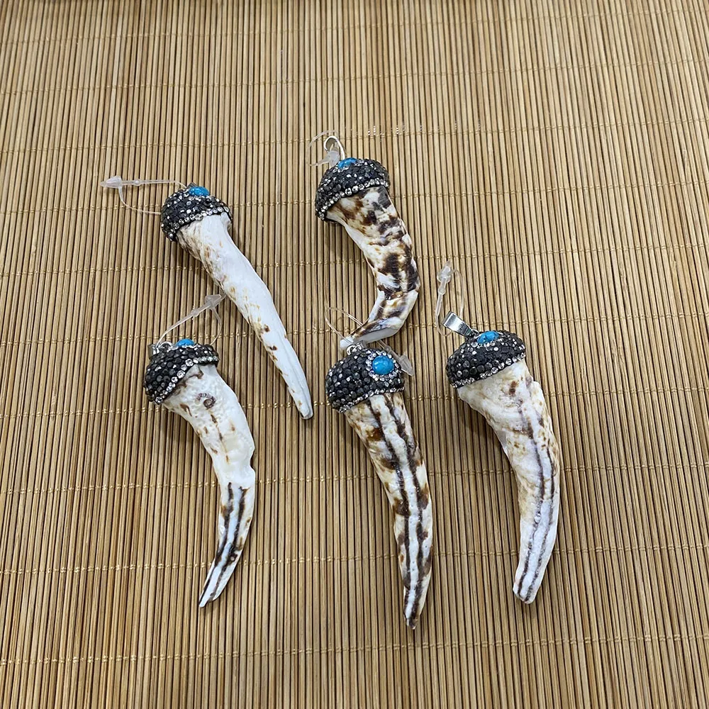1 Pc/bag Natural Shell Pendant Bullhorn Inlaid Diamond Pendant for Making Jewelry DIY Necklace Earrings Accessories Size 16x80mm
1 Pc/bag Natural Shell Pendant Bullhorn Inlaid Diamond Pendant for Making Jewelry DIY Necklace Earrings Accessories Size 16x80mm