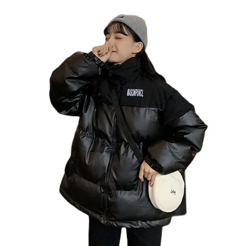 Женское зимнее короткое пальто с защитой от ветра
Женское зимнее короткое пальто с защитой от ветра