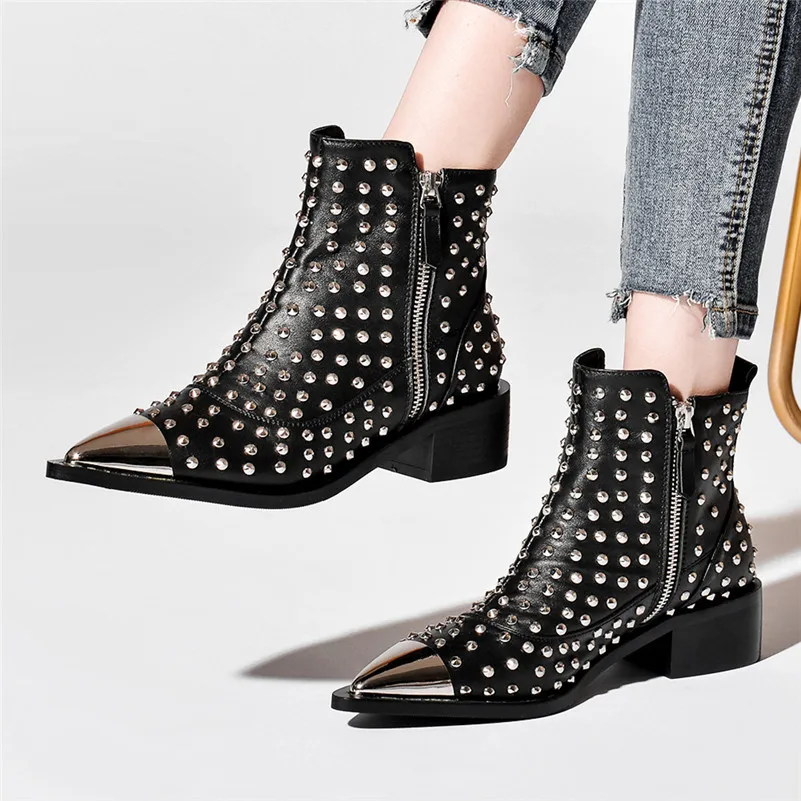 FEDONAS Pointed Toe Rivets Women Ankle Boots Night Club Motorcycle Boots Winter High Heels Warm Short Boots Big Size Shoes Woman 
FEDONAS Pointed Toe Rivets Women Ankle Boots Night Club Motorcycle Boots Winter High Heels Warm Short Boots Big Size Shoes Woman