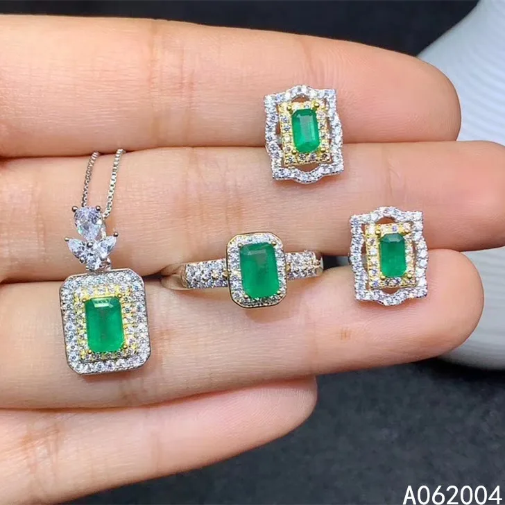 

KJJEAXCMY Fine Jewelry 925 sterling silver inlaid natural emerald ring pendant earring set elegant supports test