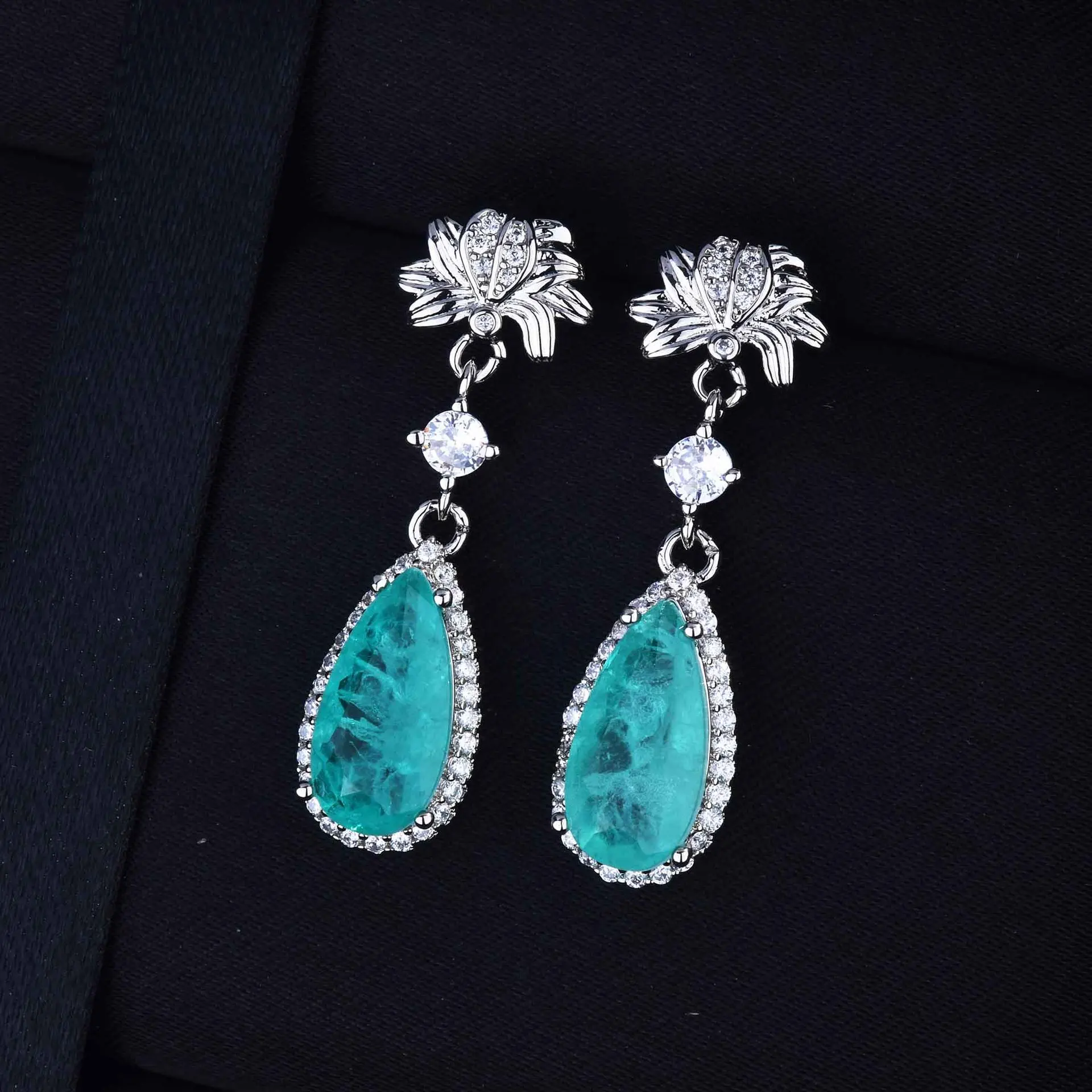 Elegant Flowers White Cubic Zirconia Simulation Paraiba Tourmaline Water Dangle Earrings Silver Color Fine Anniversary Jewelry 
Elegant Flowers White Cubic Zirconia Simulation Paraiba Tourmaline Water Dangle Earrings Silver Color Fine Anniversary Jewelry