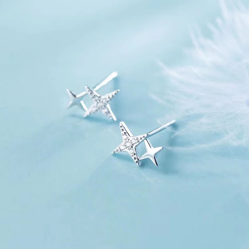 Simple Stylish Women Shiny Star Stud Earrings Inlaid Crystal Four-Pointed Star Exquisite Earrings Fashion Jewelry Christmas Gift
Simple Stylish Women Shiny Star Stud Earrings Inlaid Crystal Four-Pointed Star Exquisite Earrings Fashion Jewelry Christmas Gift