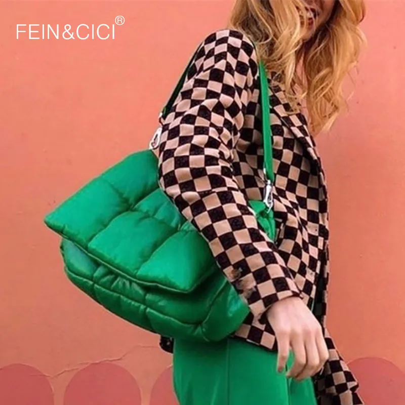 Green Designer puff Shoulder Bag Women Casual Space Bale Down Feather Padded Messager Space Cotton Crossbody Bag winter warm new
Green Designer puff Shoulder Bag Women Casual Space Bale Down Feather Padded Messager Space Cotton Crossbody Bag winter warm new