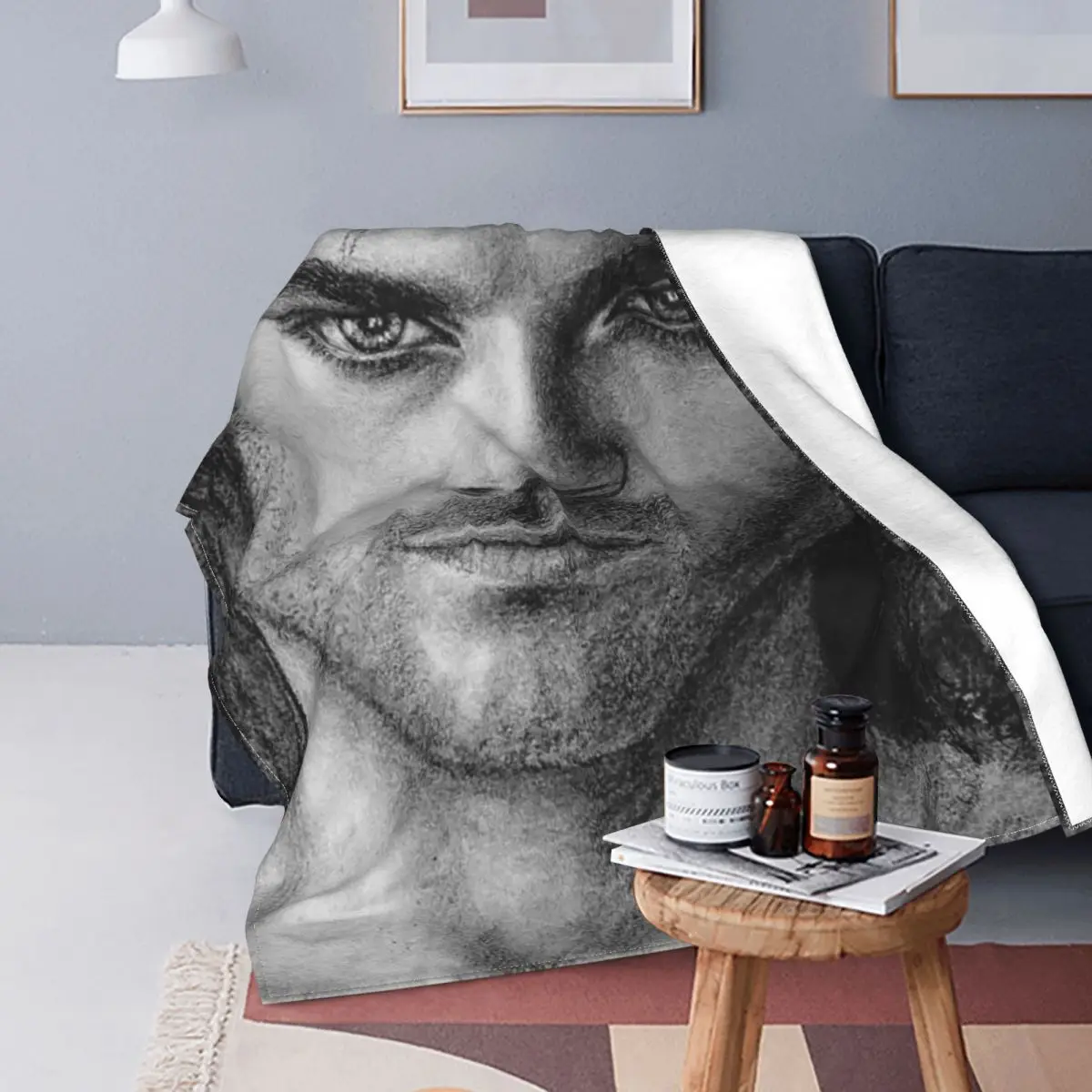 Дамон сальваторский Сомерхолдер женский всесезонный Дневники вампира теплое одеяло для постельного белья уличное одеяло
Дамон сальваторский Сомерхолдер женский всесезонный Дневники вампира теплое одеяло для постельного белья уличное одеяло