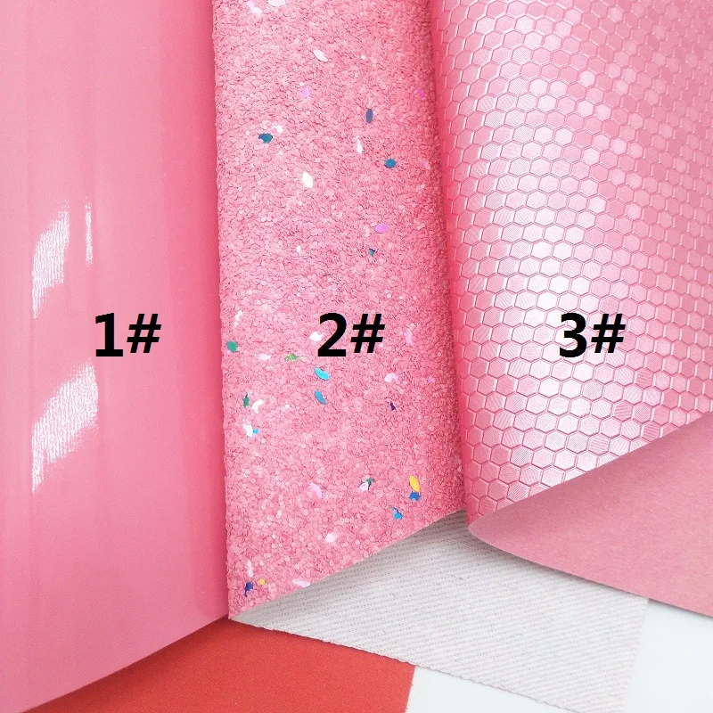 Розовая блестящая ткань из лакированной искусственной кожи листы с сотовой