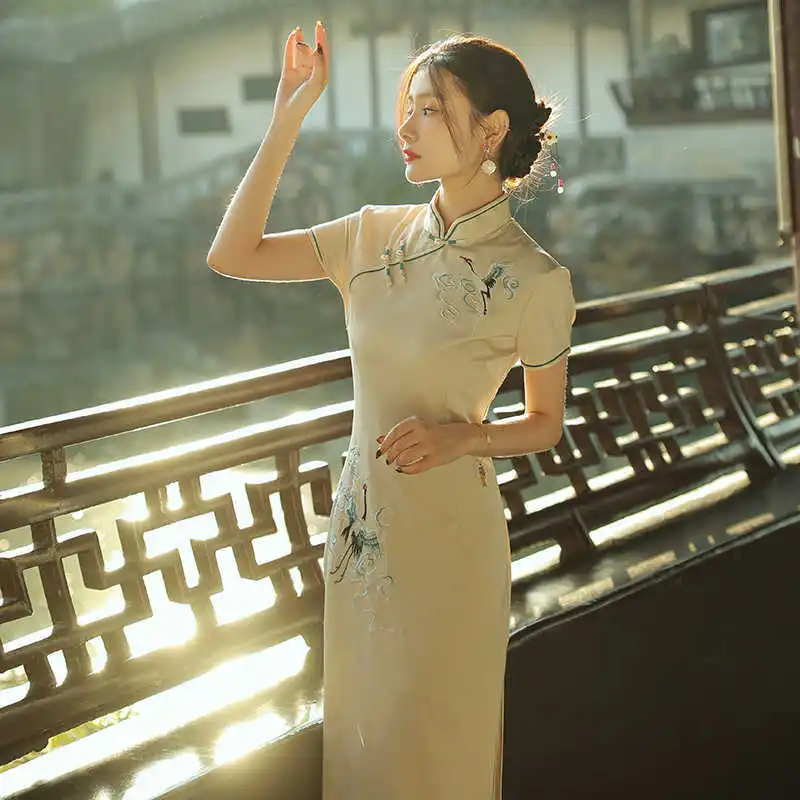 2021 New Cheongsam 3XL Elegant Young Girls Retro republic Chinese Traditional Summer Qipao Improved Dress
2021 New Cheongsam 3XL Elegant Young Girls Retro republic Chinese Traditional Summer Qipao Improved Dress