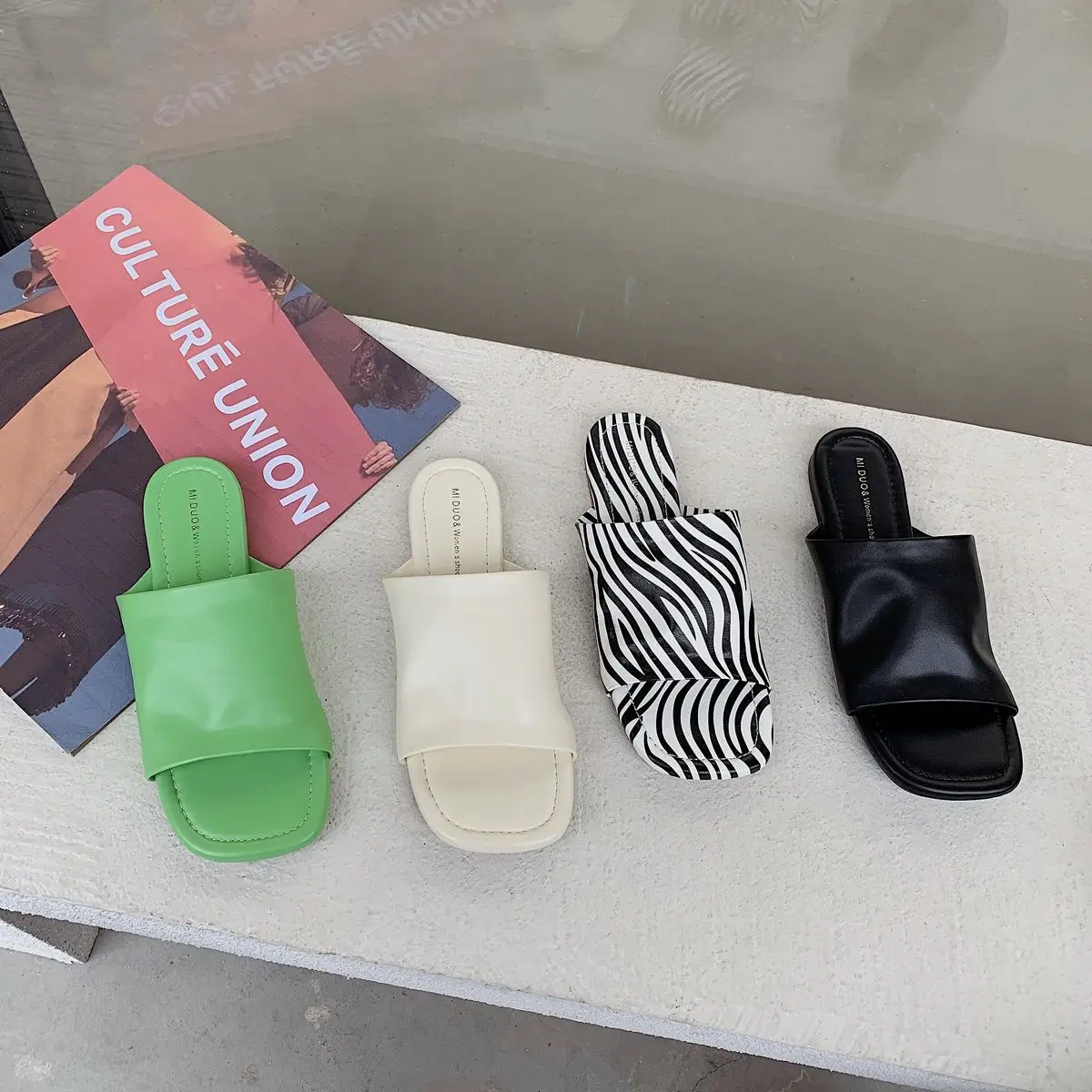2021 Summer New Zebra Candy Color Thick Bottom Internet Celebrity Beach Slippers
2021 Summer New Zebra Candy Color Thick Bottom Internet Celebrity Beach Slippers