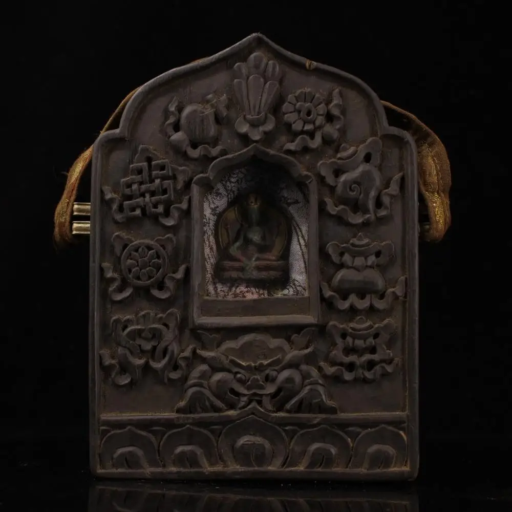 wedding decoration Collecting old hand-carved Gawu boxes in Tibetan monasteries Wood carving box Buddha painting
wedding decoration Collecting old hand-carved Gawu boxes in Tibetan monasteries Wood carving box Buddha painting