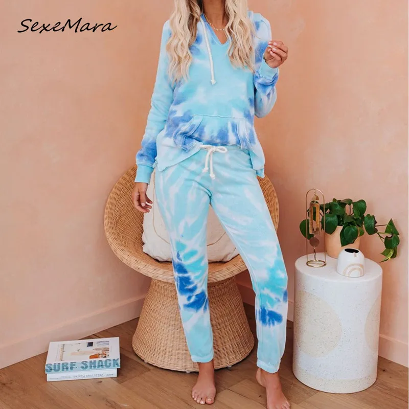 Casual Fashion Print Women Pajamas 2020 Autumn Hooded Pajama Sets Plus Size Women Clothes
Casual Fashion Print Women Pajamas 2020 Autumn Hooded Pajama Sets Plus Size Women Clothes