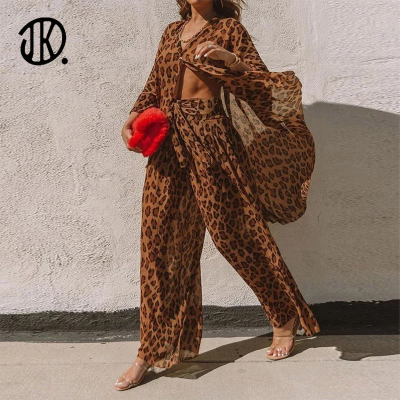 Women Spring Leopard Print Two Piece Suit Elegant Button Shirt And Wide Leg Trouser Sets 2021 mujer Long Sleeve 2 Pieces Outfits 
Women Spring Leopard Print Two Piece Suit Elegant Button Shirt And Wide Leg Trouser Sets 2021 mujer Long Sleeve 2 Pieces Outfits