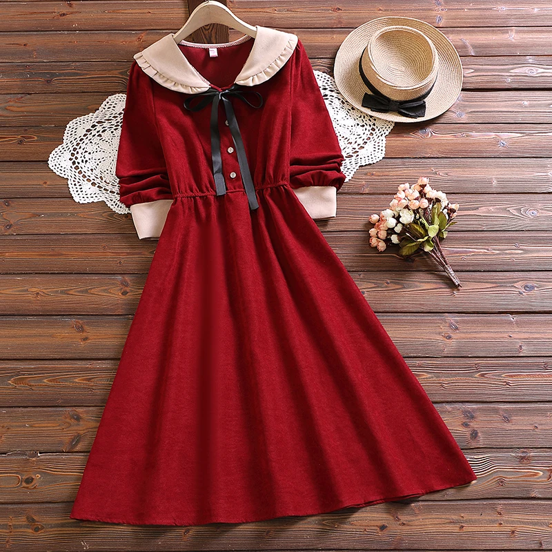 Платье женское вельветовое с длинным рукавом и бантом
Платье женское вельветовое с длинным рукавом и бантом