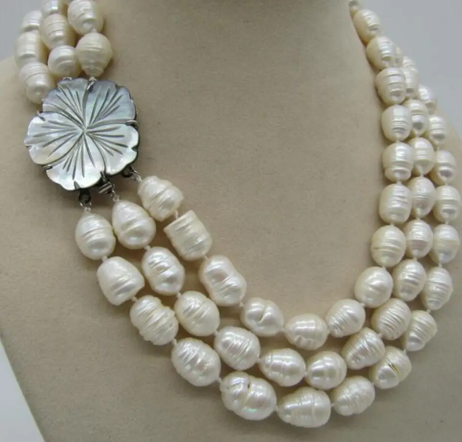 Free shipping 3 ROW 9-10MM NATURAL WHITE SOUTH SEA BAROQUE PEARL NECKLACE 17-19INCH beautiful
Free shipping 3 ROW 9-10MM NATURAL WHITE SOUTH SEA BAROQUE PEARL NECKLACE 17-19INCH beautiful