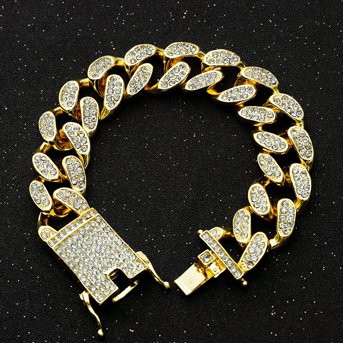 Iced Out Bling Crystal Rhinestone Gold Silver Color Cuban Link Chain Necklaces for Men's Hip hop Necklace Bracelet Jewelry 20mm
Iced Out Bling Crystal Rhinestone Gold Silver Color Cuban Link Chain Necklaces for Men's Hip hop Necklace Bracelet Jewelry 20mm