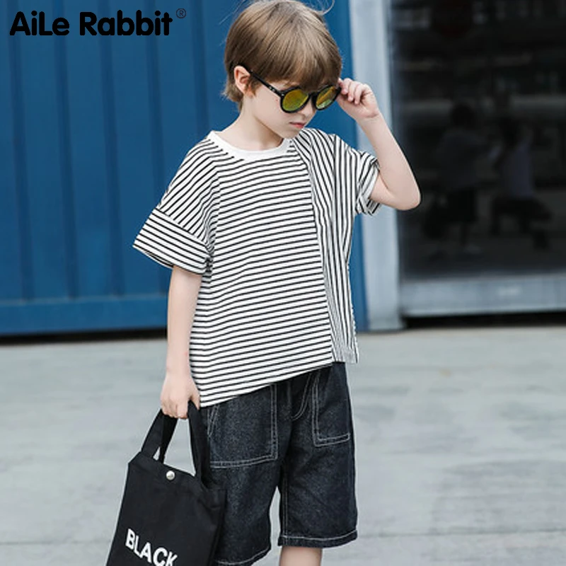 2019 Spring Summer Striped Short Sleeve T-Shirt Shorts 2 Piece Set Boy Fashion Clothes Set Letter Jeans Set For Boys 3-12 Years 
2019 Spring Summer Striped Short Sleeve T-Shirt Shorts 2 Piece Set Boy Fashion Clothes Set Letter Jeans Set For Boys 3-12 Years