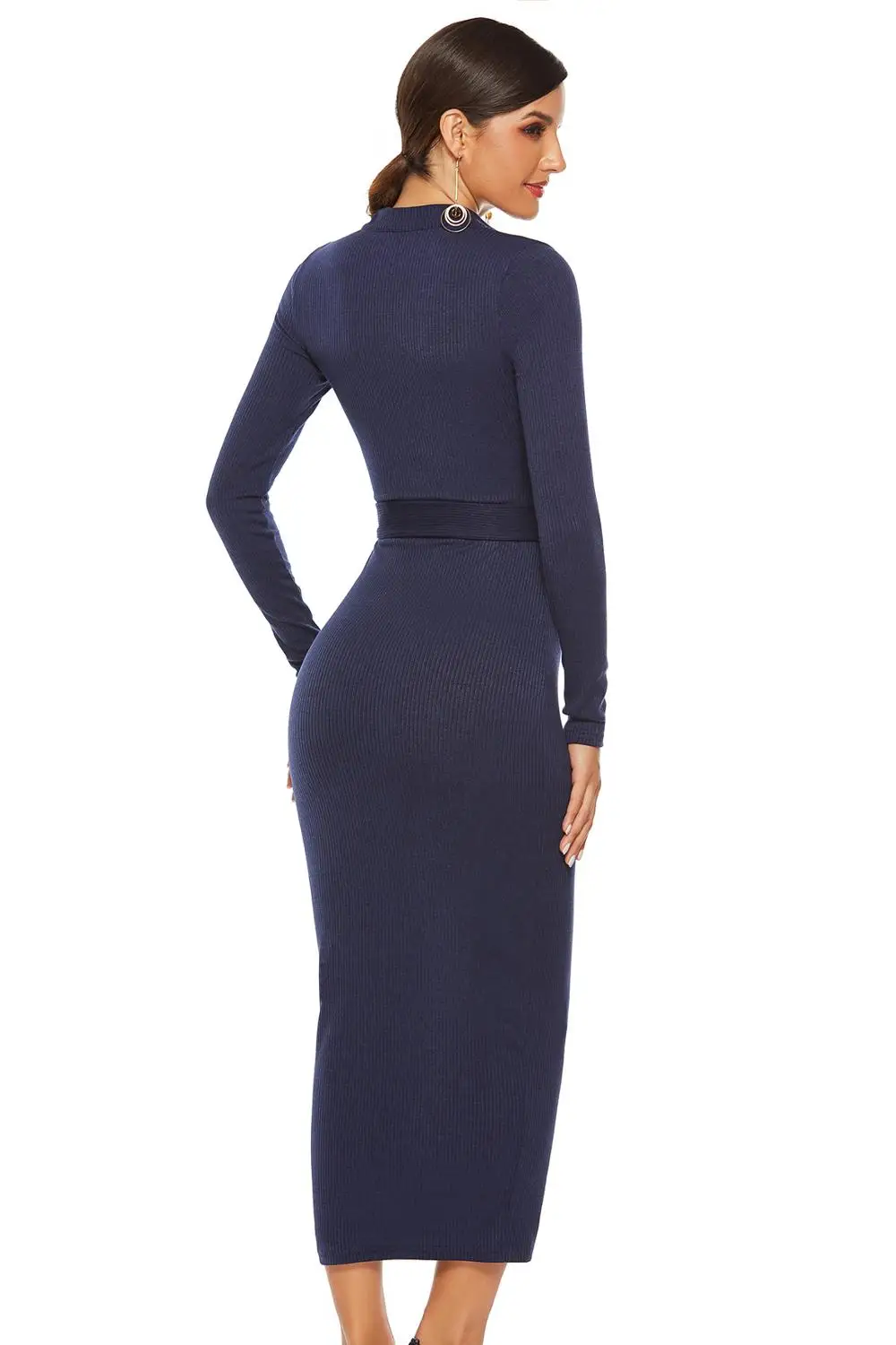 European and American new product mid-length sweater skirt long-sleeved sexy stand-up collar slim base knitted dress
European and American new product mid-length sweater skirt long-sleeved sexy stand-up collar slim base knitted dress