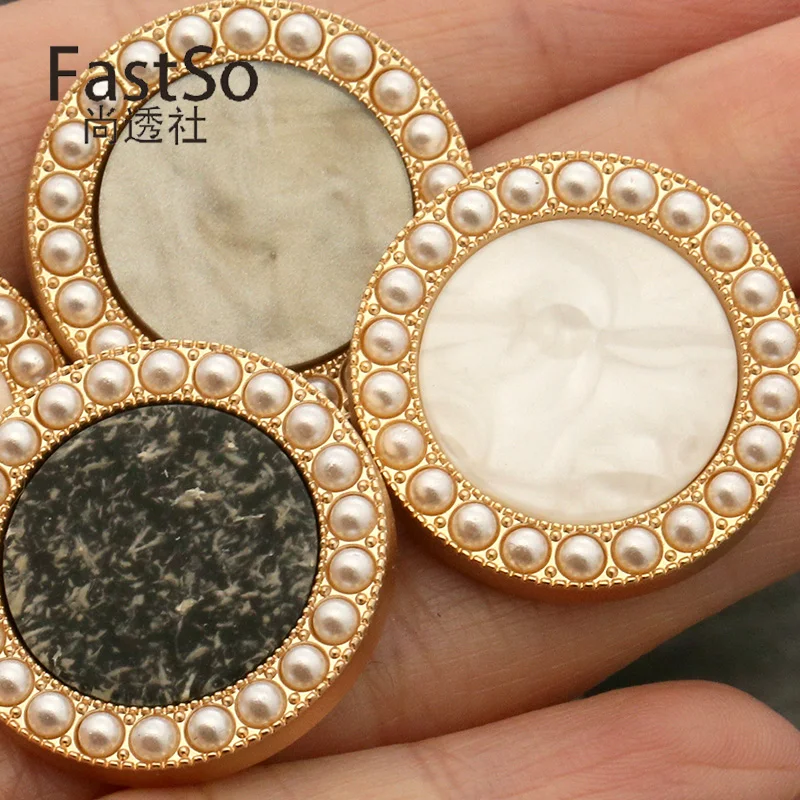 6pcs Vintage woolen coat button round button blouse female metal pearl button sweater cardigan suit button fashion 
6pcs Vintage woolen coat button round button blouse female metal pearl button sweater cardigan suit button fashion