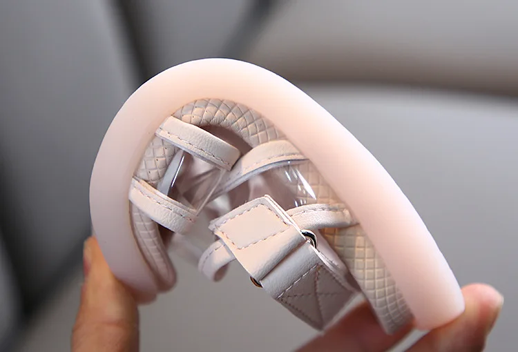 Summer Children's Leisure Roman Sandals Princess Soft Bottom Beach Shoes Children's Shoes Sandals for Girls
Summer Children's Leisure Roman Sandals Princess Soft Bottom Beach Shoes Children's Shoes Sandals for Girls