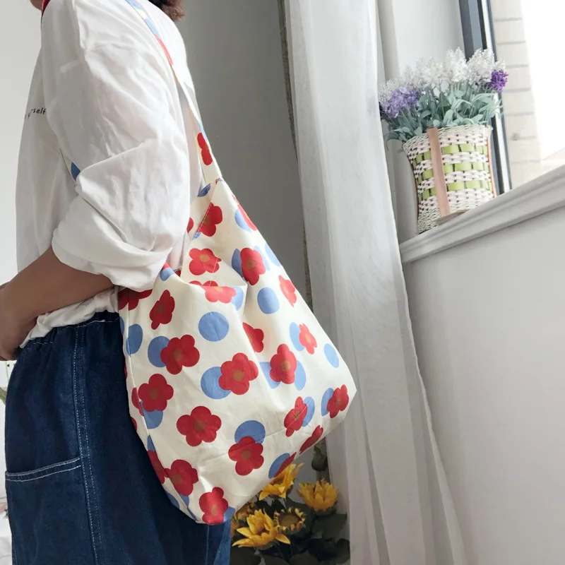 Cute Flower Women's Shoulder Bag Purse Handbags Retro Floral Ladies Large Casual Tote Shopper Bags Female Cotton Shopping Bag
Cute Flower Women's Shoulder Bag Purse Handbags Retro Floral Ladies Large Casual Tote Shopper Bags Female Cotton Shopping Bag