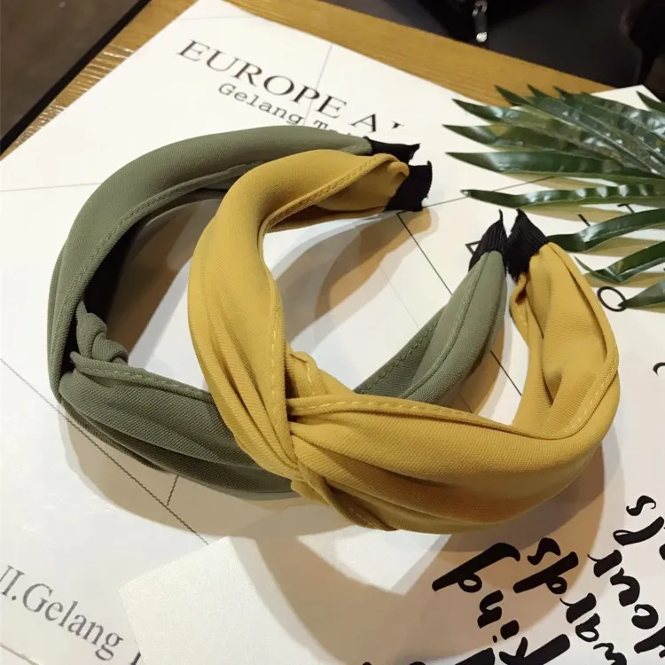 Fashion Hair Accessories Headband Korean Headdress Wide Brim Fabric Hair Bands for Women Headbands
Fashion Hair Accessories Headband Korean Headdress Wide Brim Fabric Hair Bands for Women Headbands