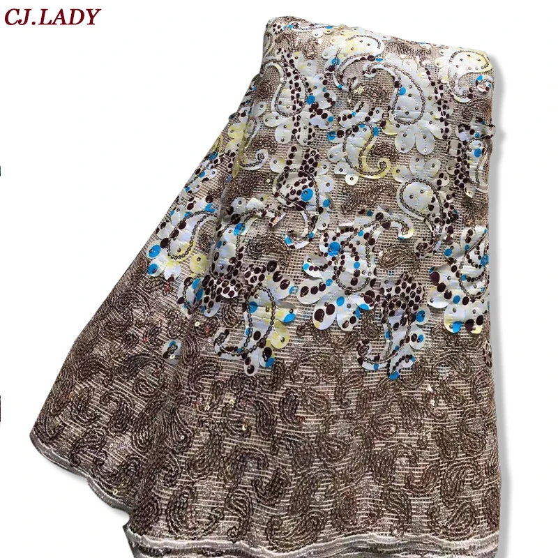 Нигерийское кружево ткань швейцарская вуаль 5 ярдов для свадебное платье 2021 шелк в африканском стиле печати шелковой ткани для кружевная тк...
Нигерийское кружево ткань швейцарская вуаль 5 ярдов для свадебное платье 2021 шелк в африканском стиле печати шелковой ткани для кружевная тк...