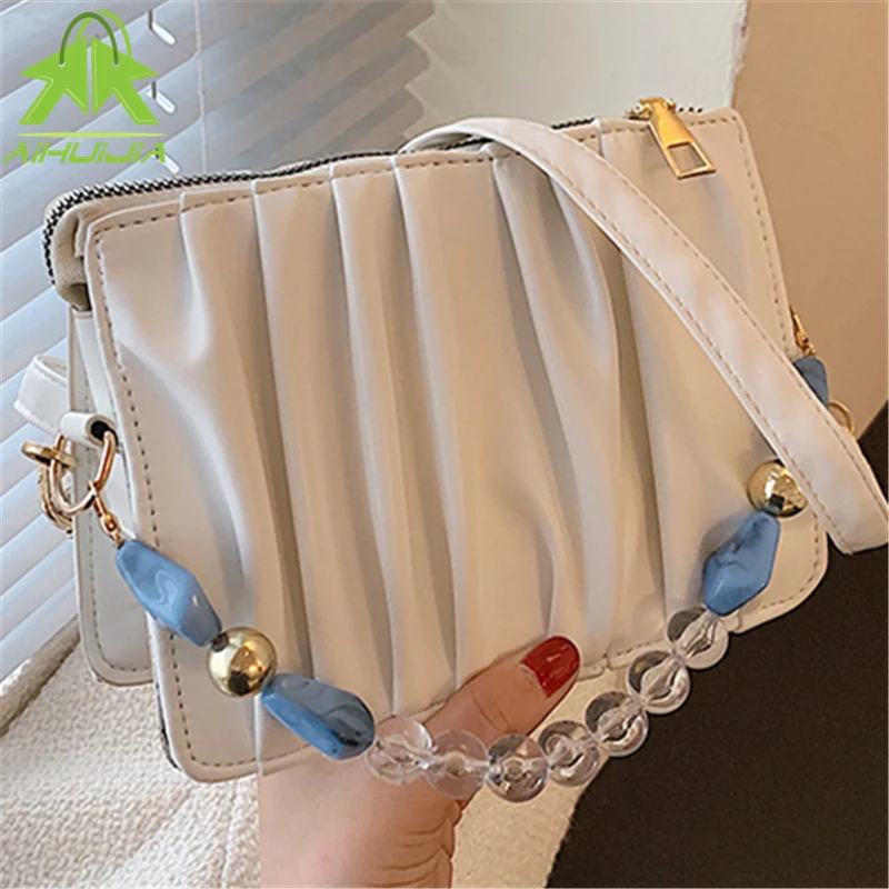 Fashion Luxury Beaded Folds Women Shoulder Square Bags New Simplicity Crossbody Bag 2021 Solid Color Trend Female Messenger Bags
Fashion Luxury Beaded Folds Women Shoulder Square Bags New Simplicity Crossbody Bag 2021 Solid Color Trend Female Messenger Bags
