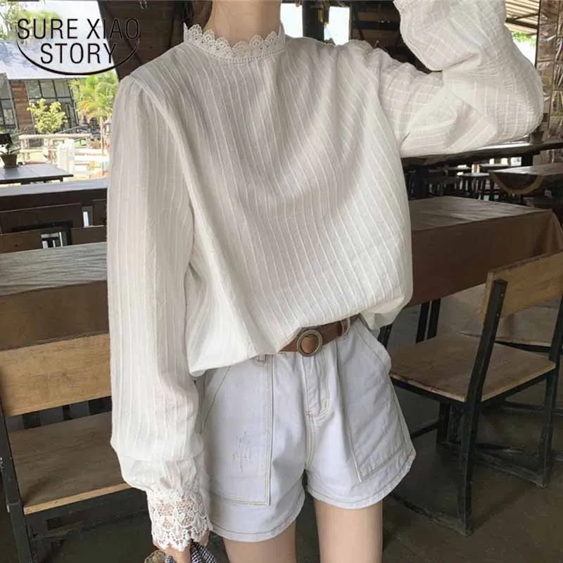 Casual White Blouse Women Striped Shirt 2021 Autumn Lady Tops Cotton Lace Shirt for Women Long Sleeve Korean Pullover 10912
Casual White Blouse Women Striped Shirt 2021 Autumn Lady Tops Cotton Lace Shirt for Women Long Sleeve Korean Pullover 10912