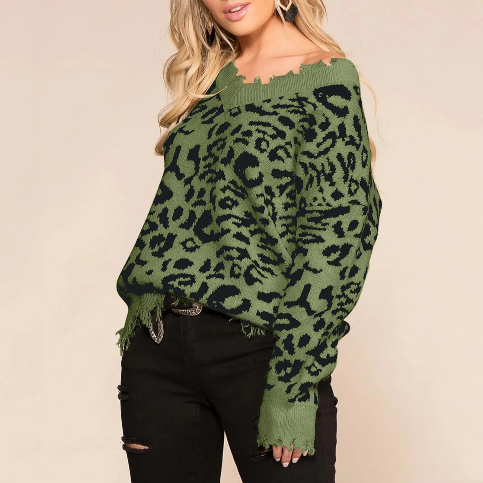 Knitted Sweater Women Streetwear Sueter Mujer Women Leopard Print Ripped Sweater V Neck Distressed Knit Pullover Jumper Top
Knitted Sweater Women Streetwear Sueter Mujer Women Leopard Print Ripped Sweater V Neck Distressed Knit Pullover Jumper Top