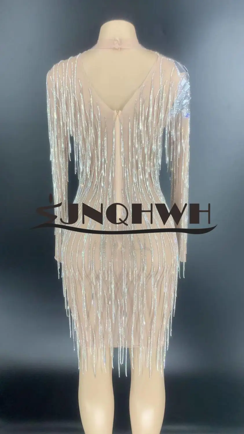 High Quality 2020 New khaki Mesh Women Beading Elegant O-Neck long sleeve dress Celebrity Party Bodycon Bandage Dresses
High Quality 2020 New khaki Mesh Women Beading Elegant O-Neck long sleeve dress Celebrity Party Bodycon Bandage Dresses