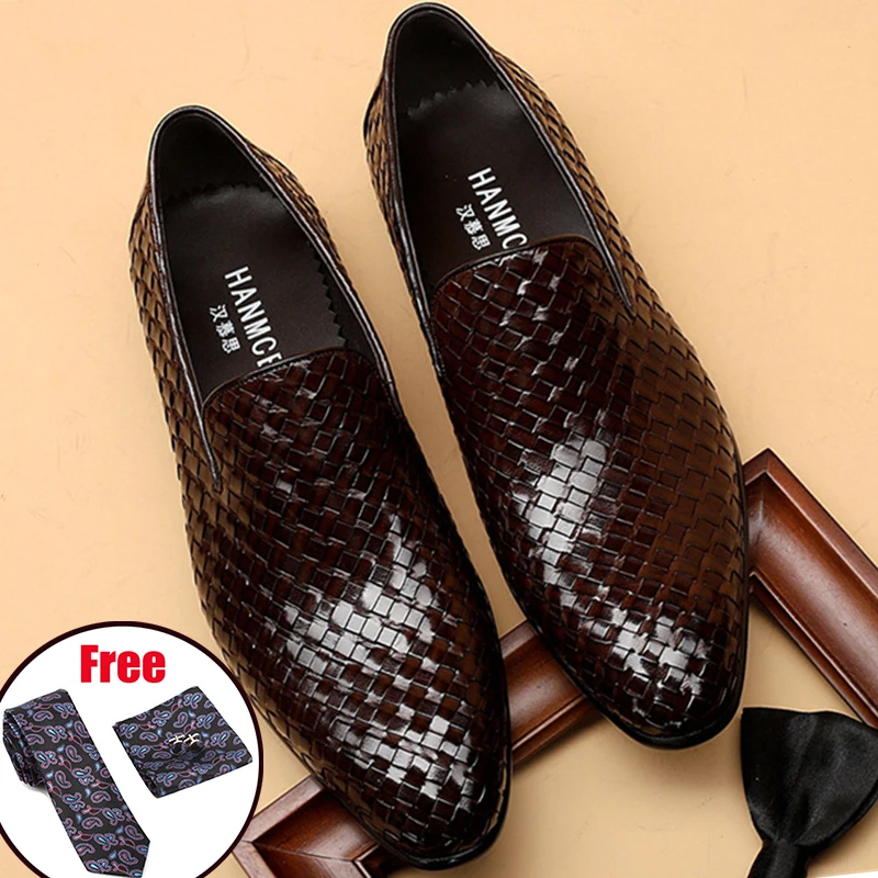 mens formal shoes genuine leather oxford shoes for men italian 2020 dress shoes wedding shoes slip on leather brogues
mens formal shoes genuine leather oxford shoes for men italian 2020 dress shoes wedding shoes slip on leather brogues