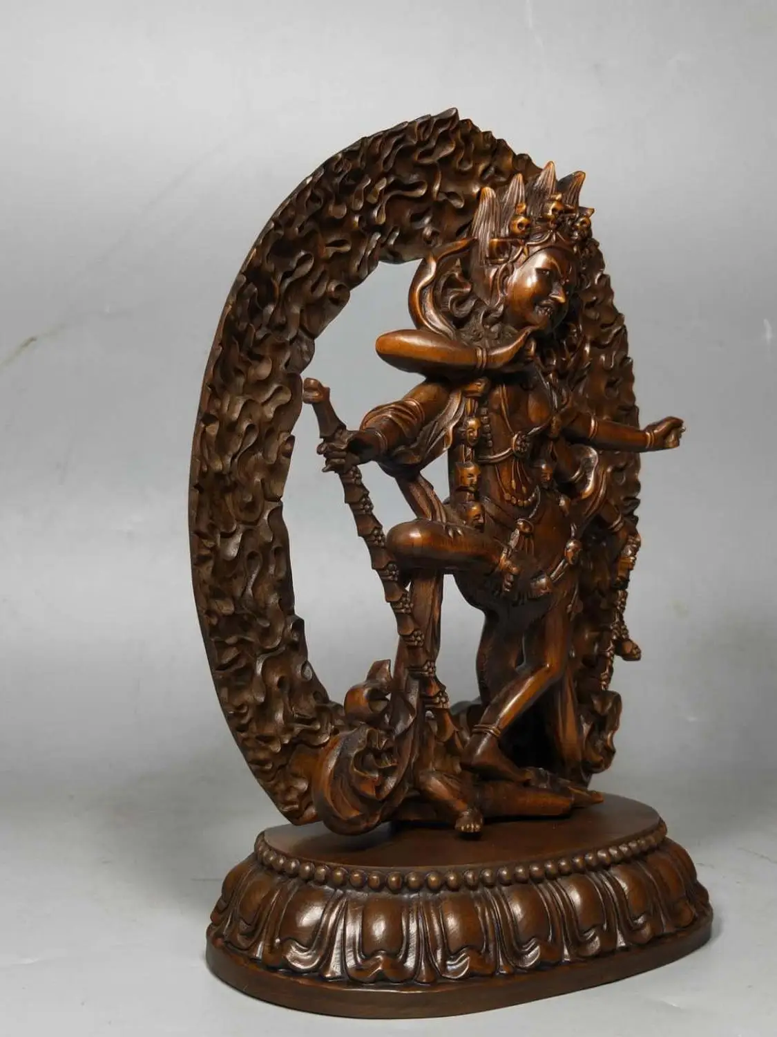 wedding decoration Chinese Boxwood Seikos Wood Carving Guanyin statue Woodcarving of the Bodhisattva Baidumu
wedding decoration Chinese Boxwood Seikos Wood Carving Guanyin statue Woodcarving of the Bodhisattva Baidumu