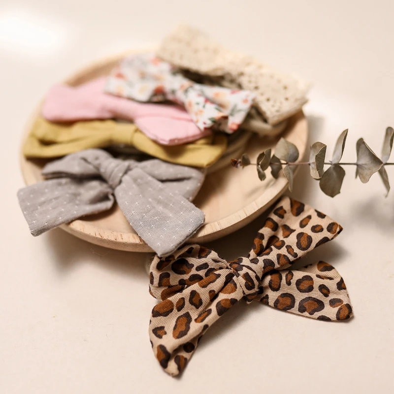 2021 New Girls Cute Cartoon Bow Butterfly Headband Kids Ponytail Holder Rubber Bands Fashion Hair Accessories
2021 New Girls Cute Cartoon Bow Butterfly Headband Kids Ponytail Holder Rubber Bands Fashion Hair Accessories