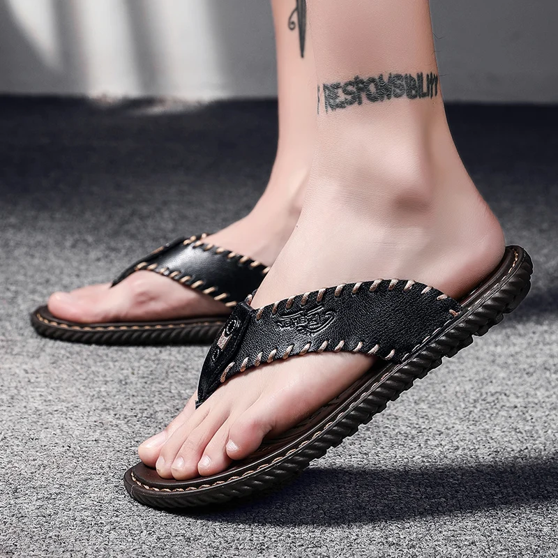 ALCUBIEREE Summer Slides Men High Quality Slippers Shoes Breathable Flip Flop Casual Sandals Beach Shoes Outdoor Flats Slippers 
ALCUBIEREE Summer Slides Men High Quality Slippers Shoes Breathable Flip Flop Casual Sandals Beach Shoes Outdoor Flats Slippers