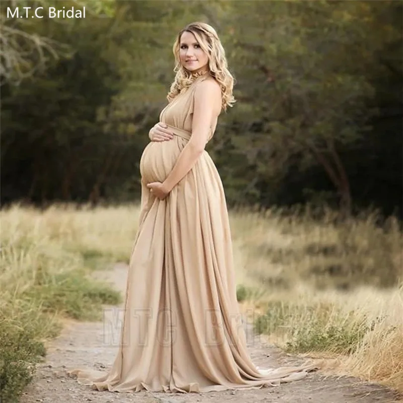 

Champagne Backless Pregnant Women Prom Dresses Halter A Line Pleat Chiffon Long Mother And Daughter Dresses Plus Size Party Gown