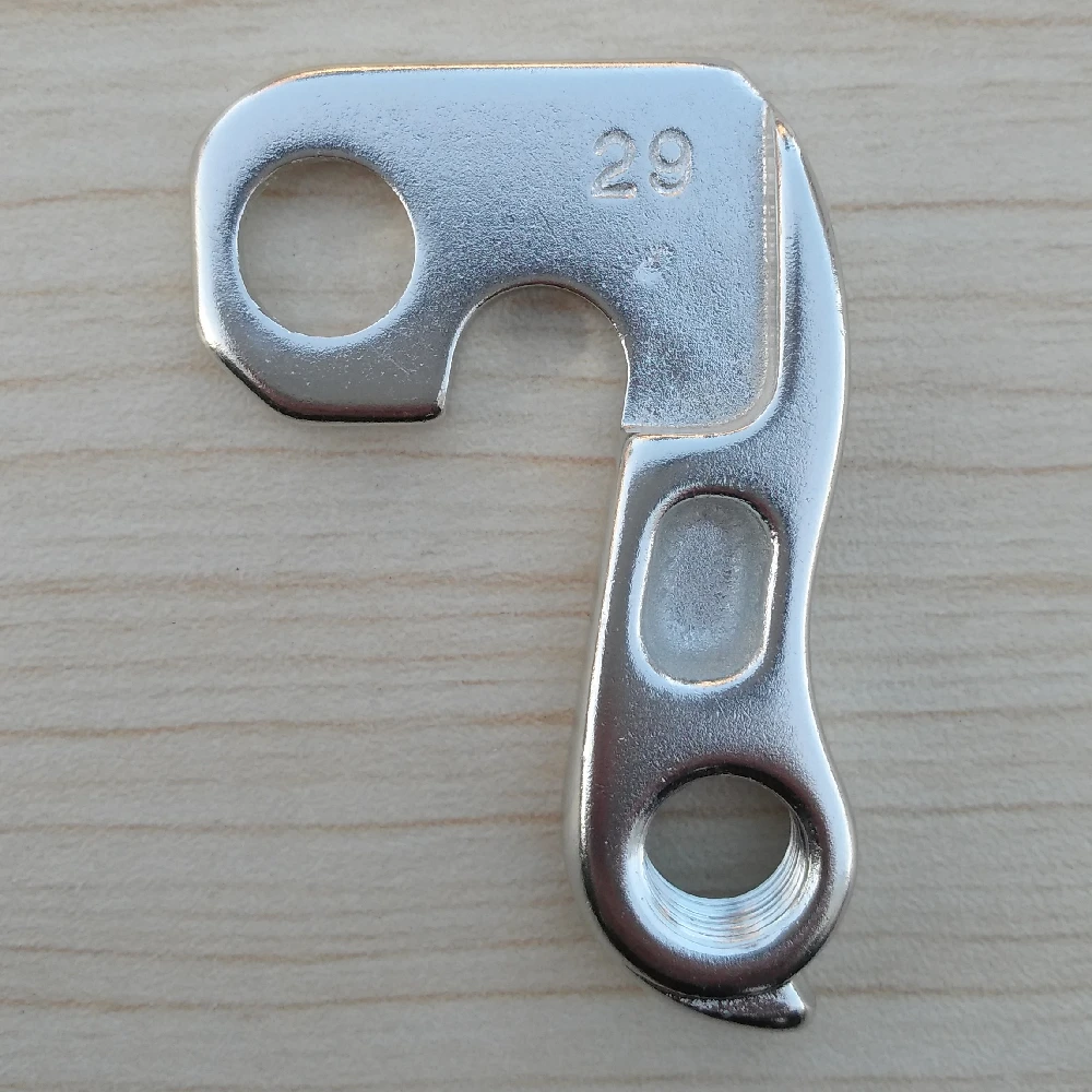 1pc Bicycle gear rear derailleur hanger For Cube #CR10101 HAIBIKE DIAMONDBACK Ghost Eastern26 BTWIN NAKAMURA ROCKRIDER
1pc Bicycle gear rear derailleur hanger For Cube #CR10101 HAIBIKE DIAMONDBACK Ghost Eastern26 BTWIN NAKAMURA ROCKRIDER