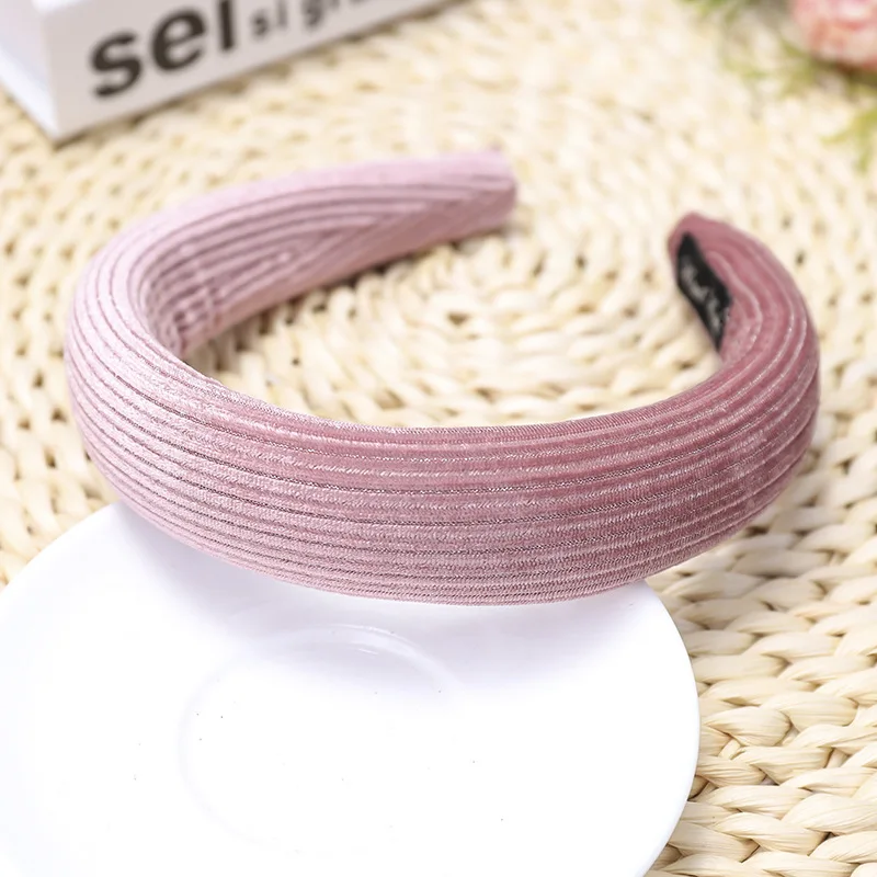 New High-end Headband Corduroy Sponge Hairband South Korea 2021 Solid Color Cloth Hair Accessories Wholesale C633
New High-end Headband Corduroy Sponge Hairband South Korea 2021 Solid Color Cloth Hair Accessories Wholesale C633